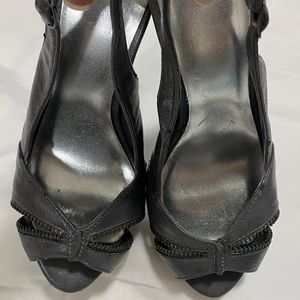 Joey O Slingback Grey Heels. Size 6